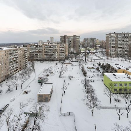 Уютная Квартира Для Семьи На Оболони Apartment Киев Екстериор снимка